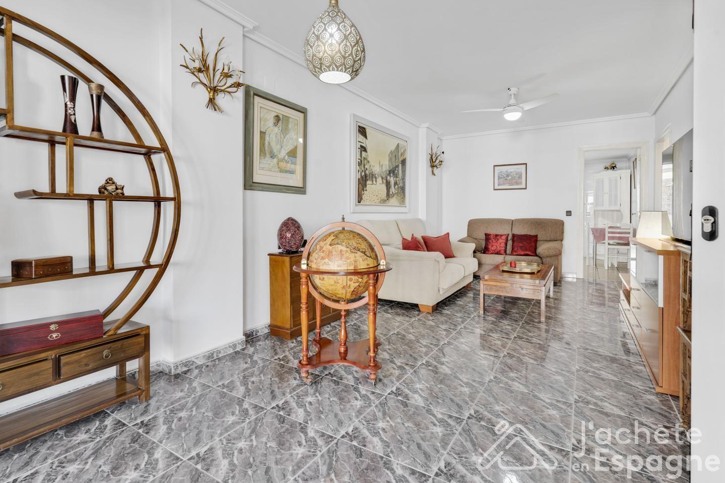Apartment for Sale in Valencia