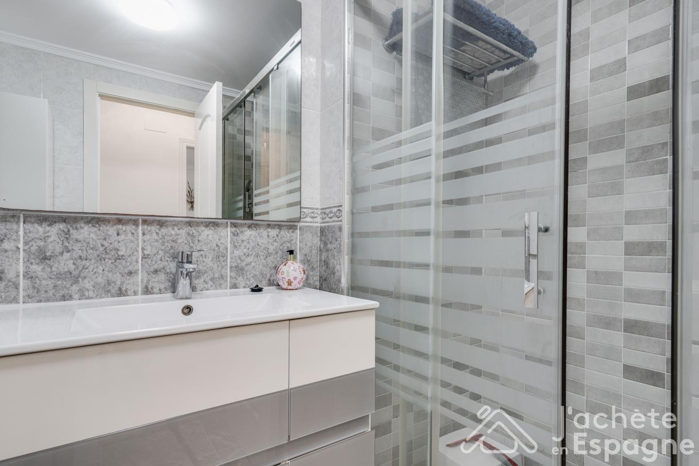 Apartment for Sale in Valencia