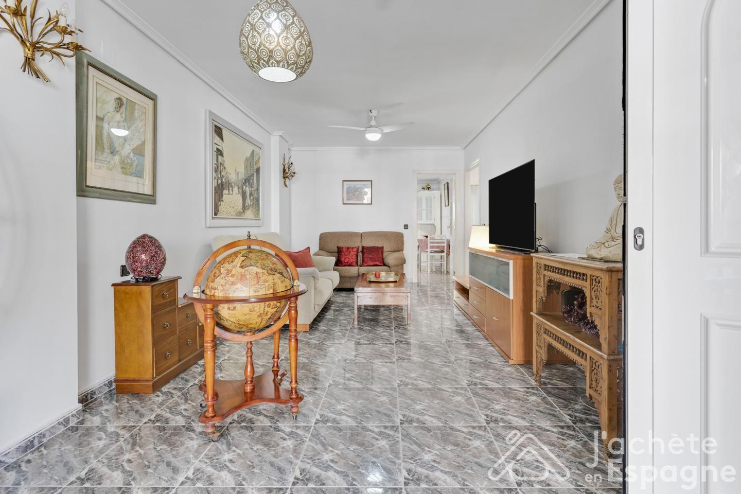 Apartment for Sale in Valencia