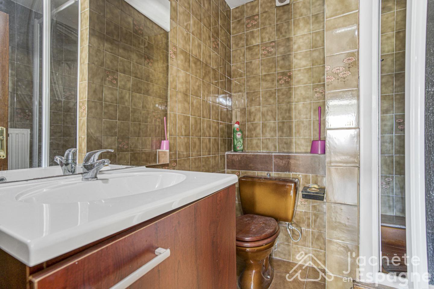 Villa for Sale in Daimús