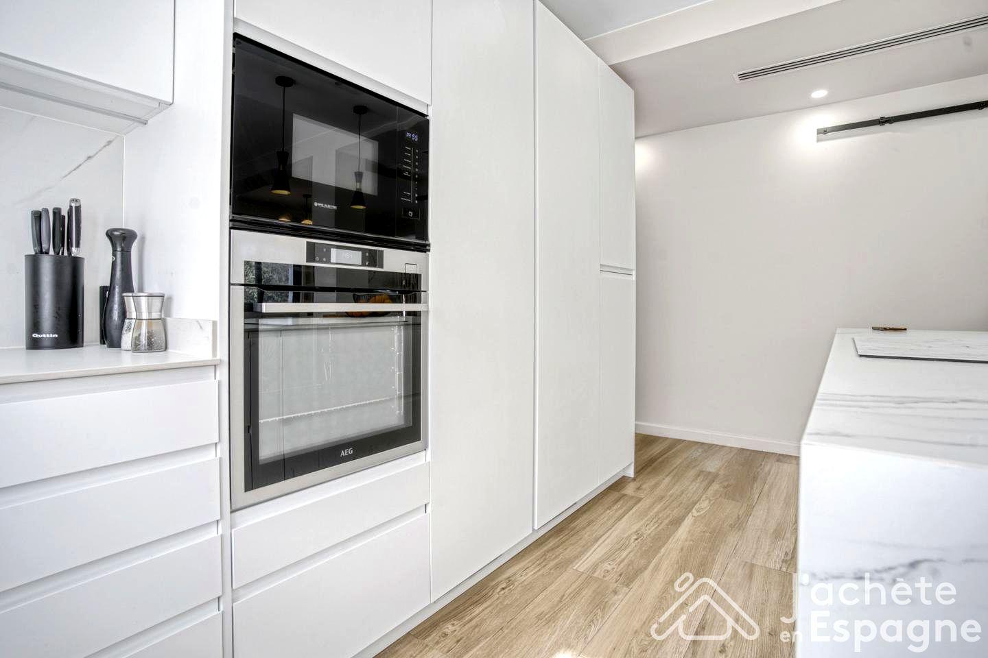 Villa for Sale in Alzira