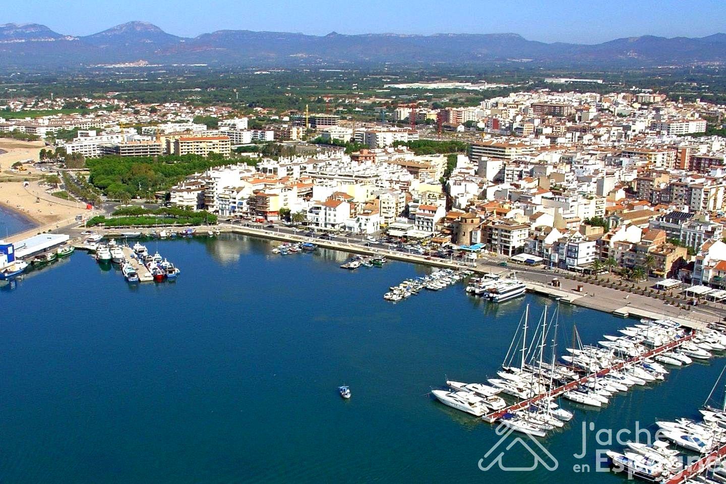 Apartment for Sale in Cambrils
