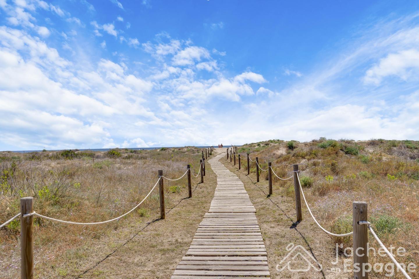 Villa for Sale in Puerto de Sagunto