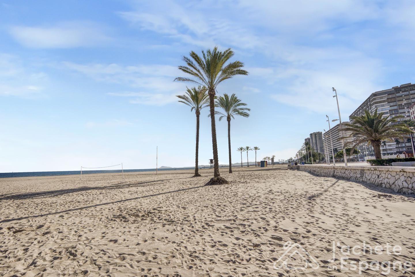 Piso en Venta en Cullera
