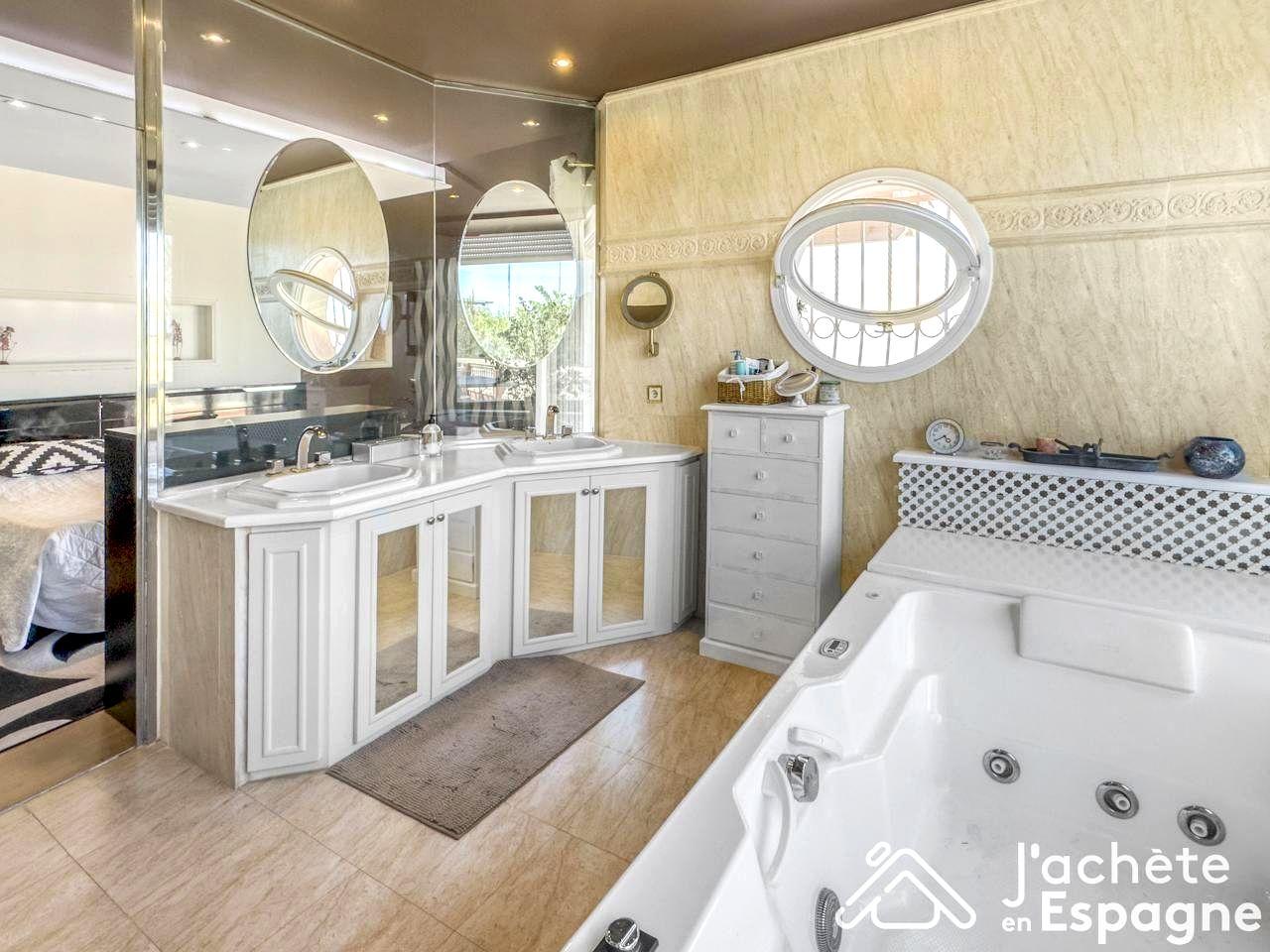 Apartment for Sale in Peñíscola