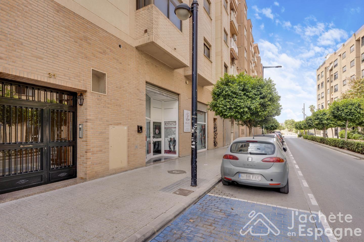 Premise for Rent in Alboraya