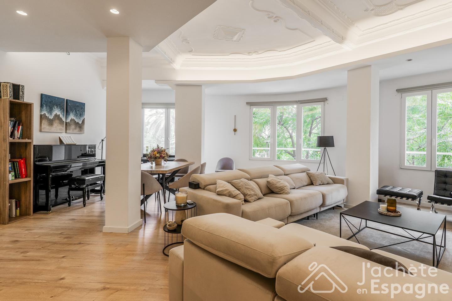 Flat for Sale in Valencia
