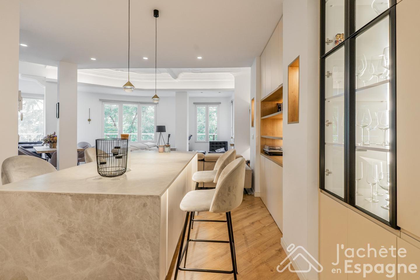 Flat for Sale in Valencia