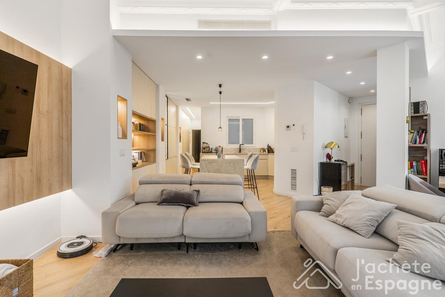 Flat for Sale in Valencia