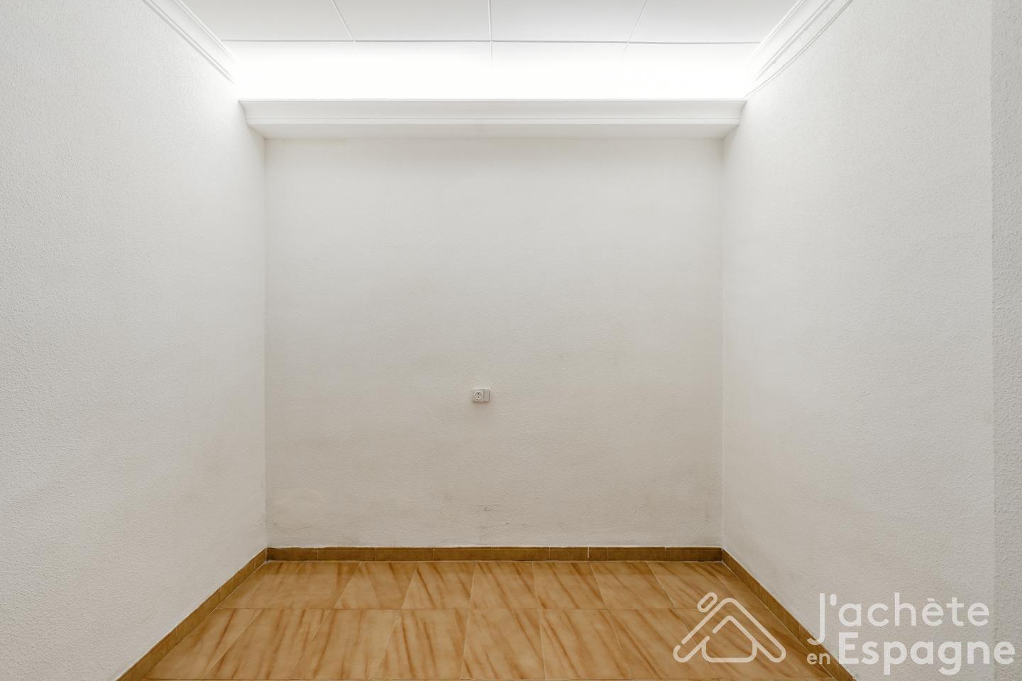 Flat for Sale in Algemesí