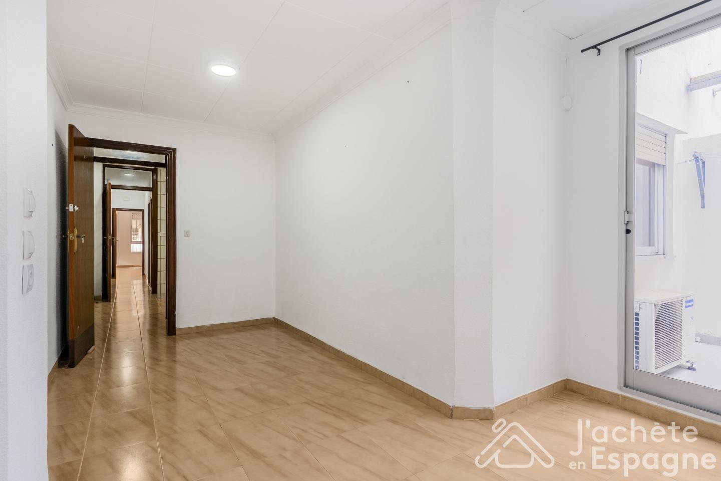 Flat for Sale in Algemesí