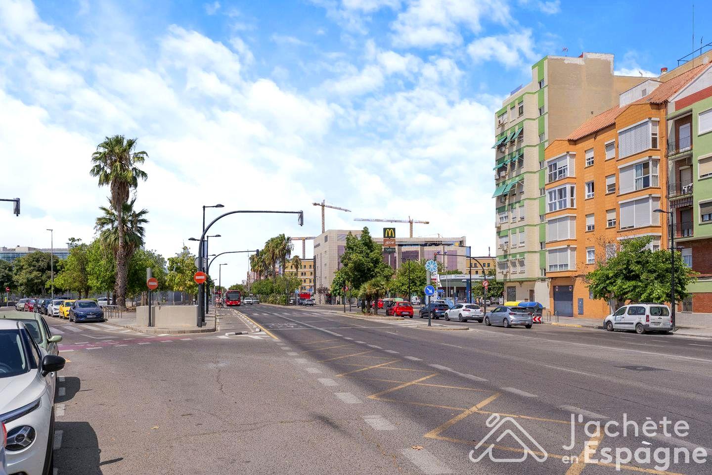 Flat for Sale in Valencia