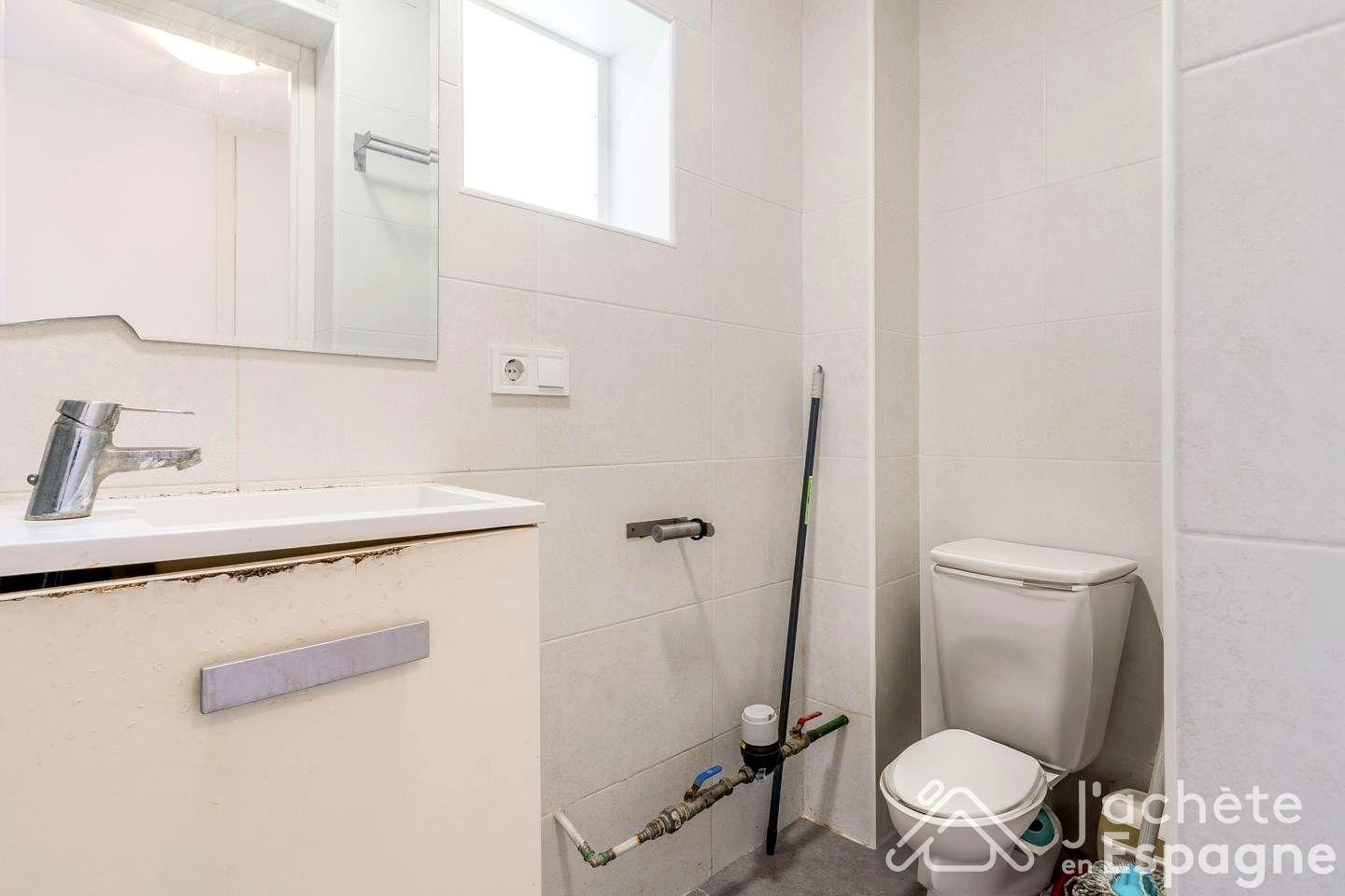 Flat for Sale in Valencia