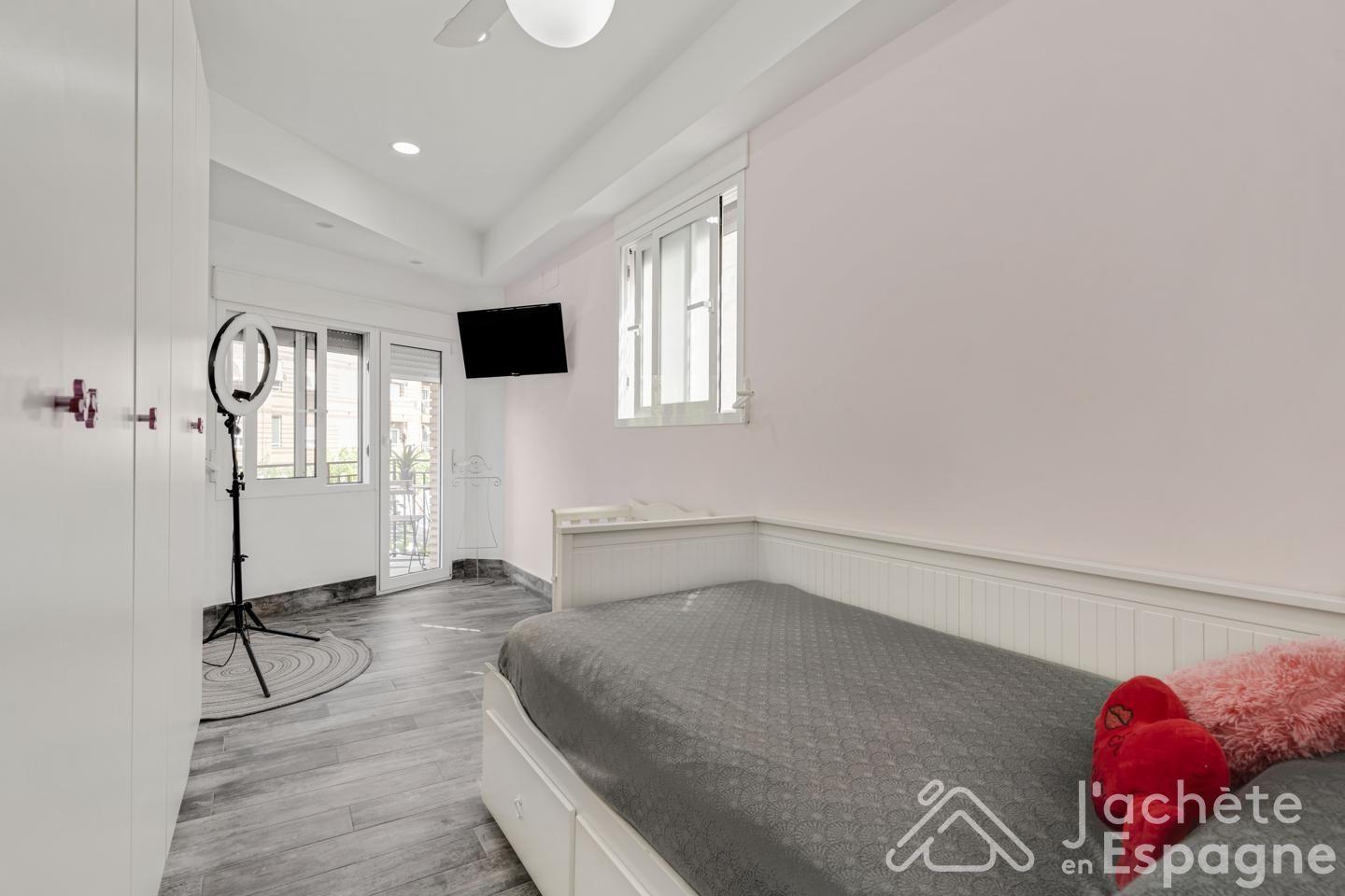 Flat for Sale in Aldaia
