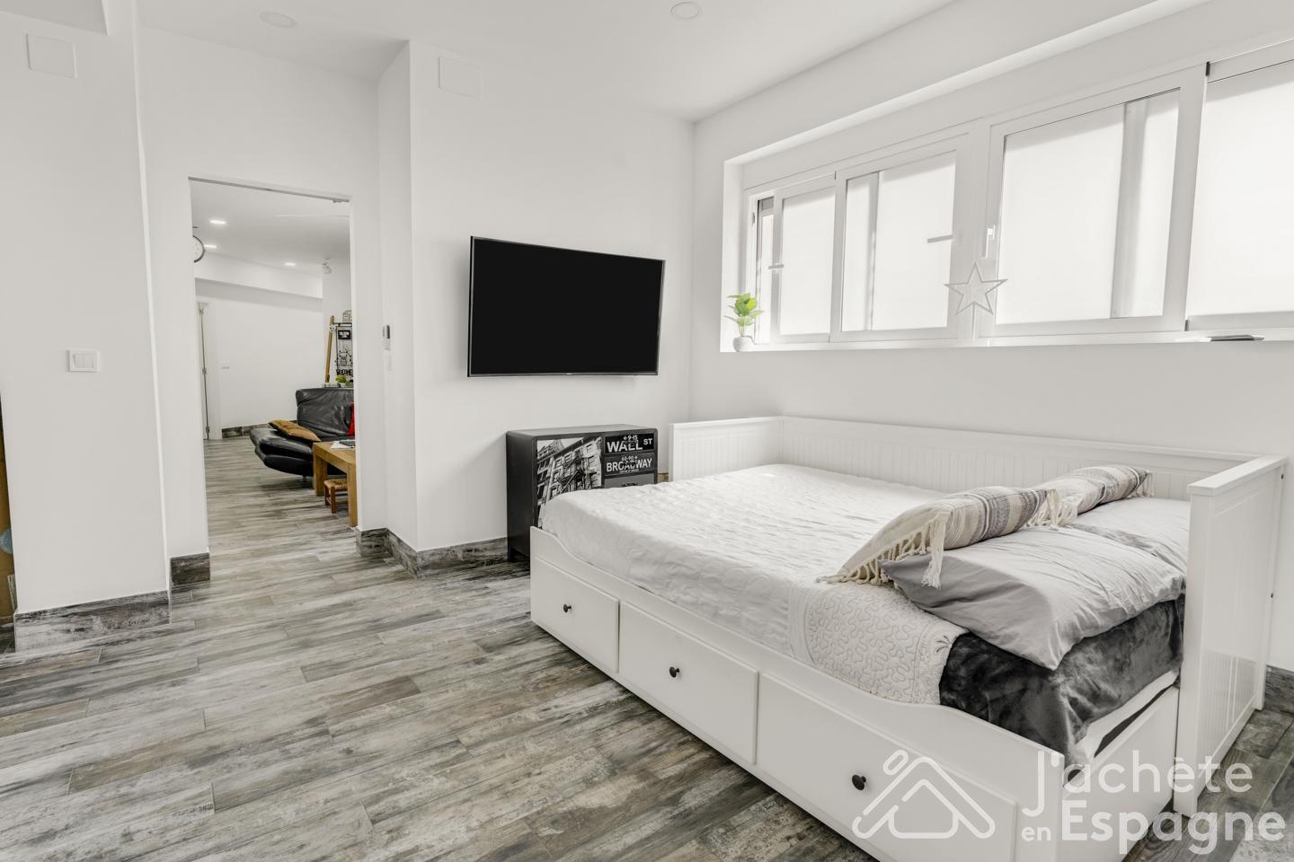 Flat for Sale in Aldaia