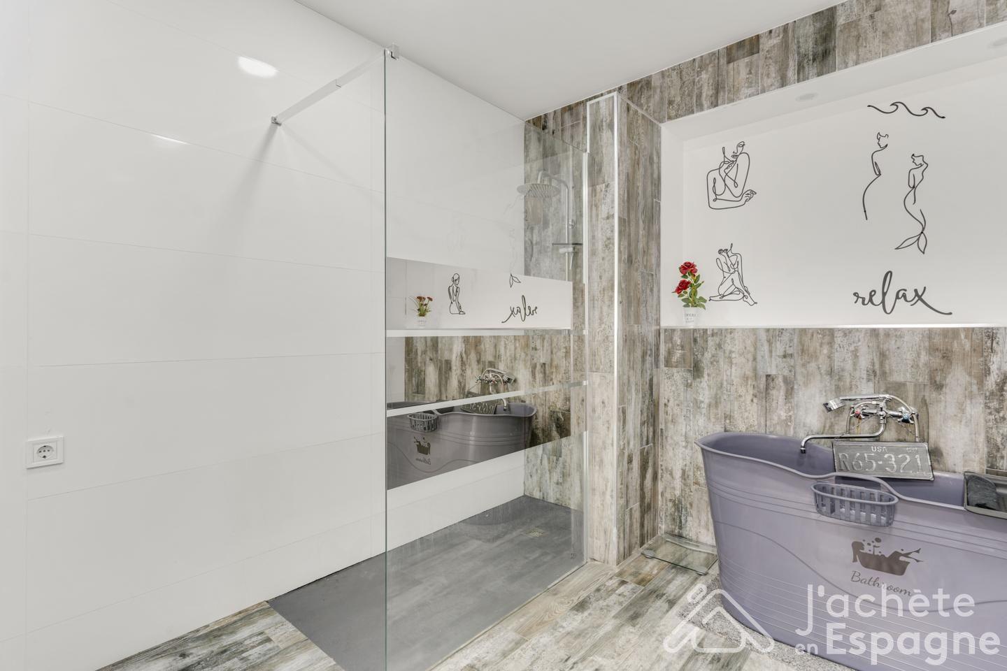 Flat for Sale in Aldaia