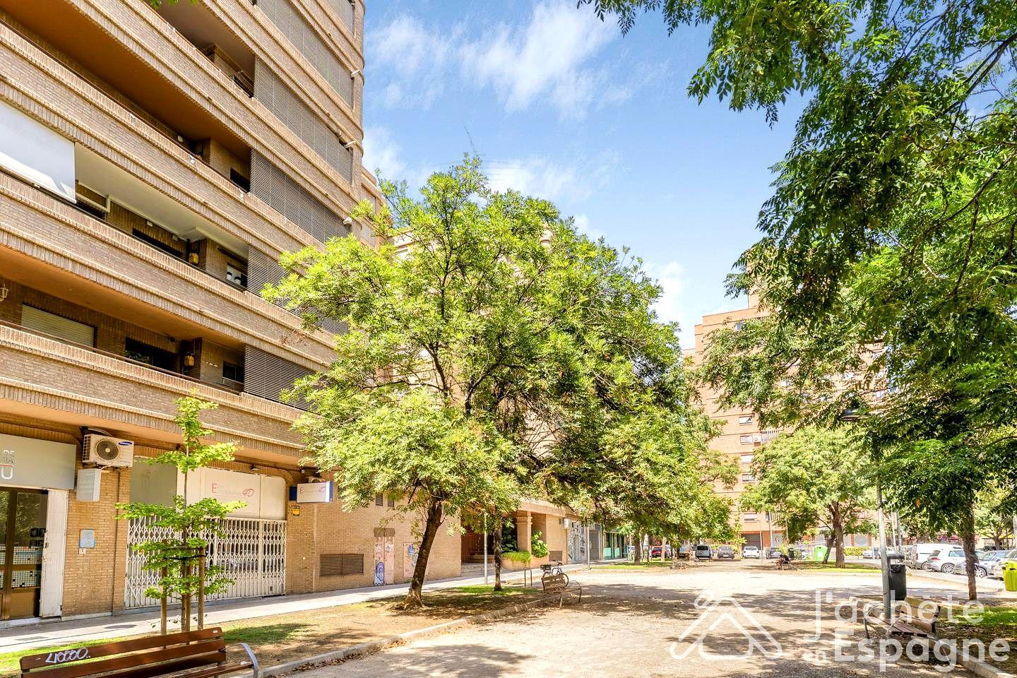 Flat for Sale in Valencia