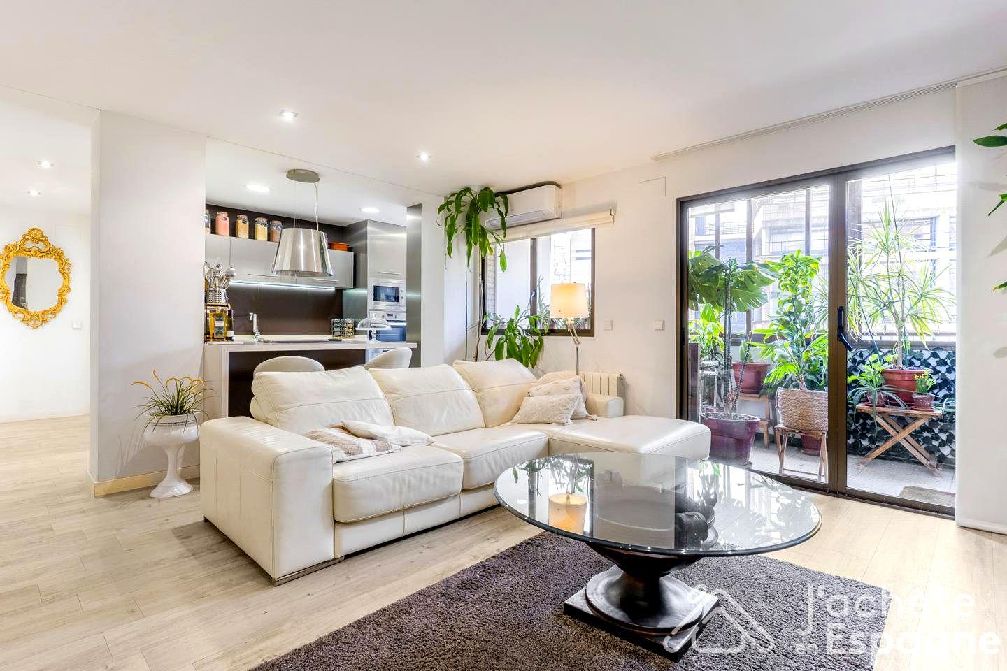 Flat for Sale in Valencia