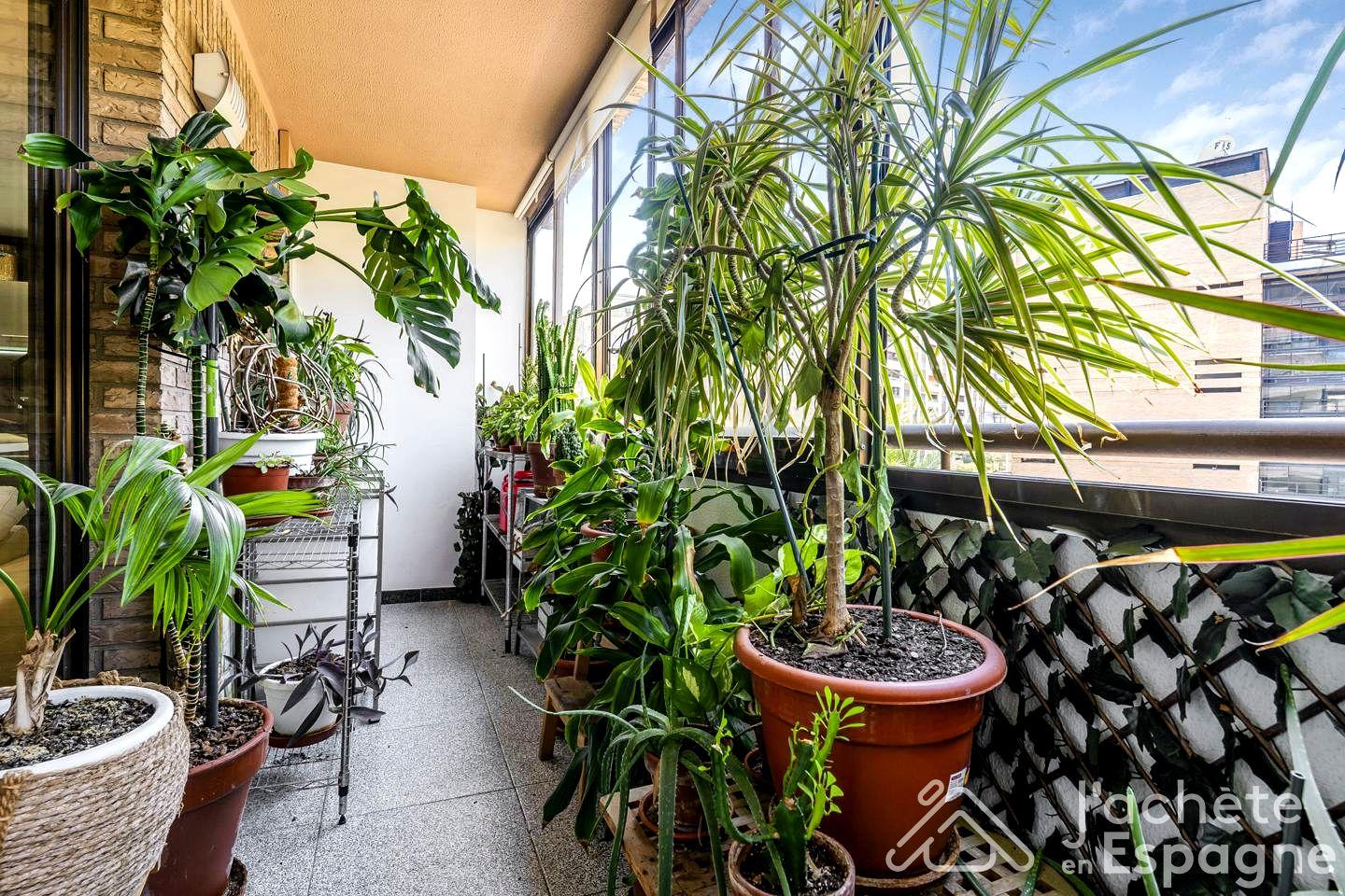 Flat for Sale in Valencia