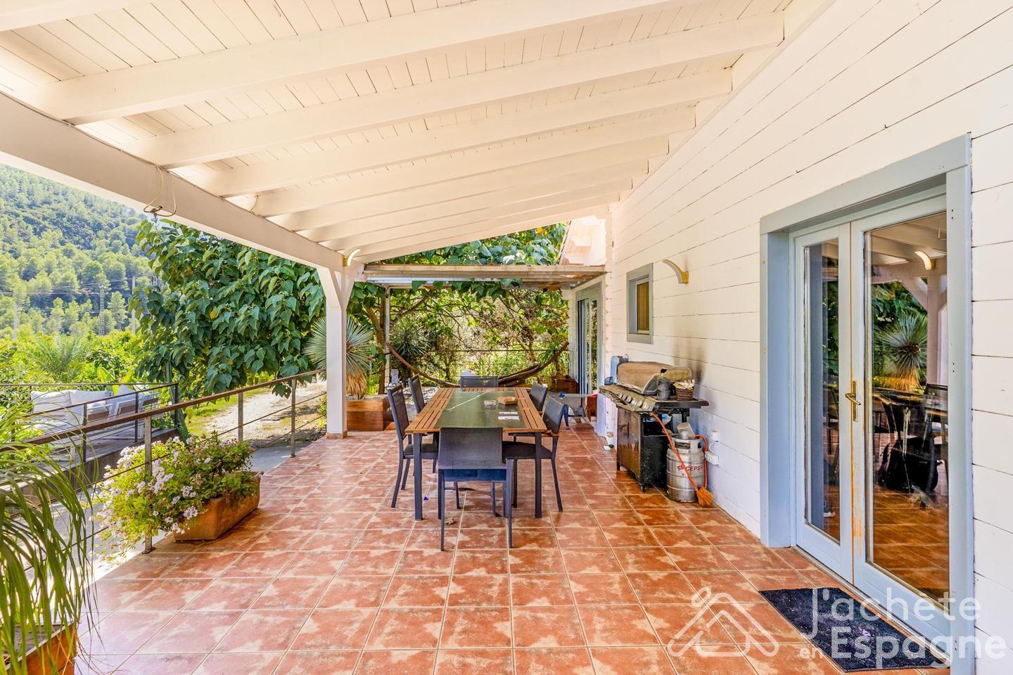 Villa for Sale in Villalonga