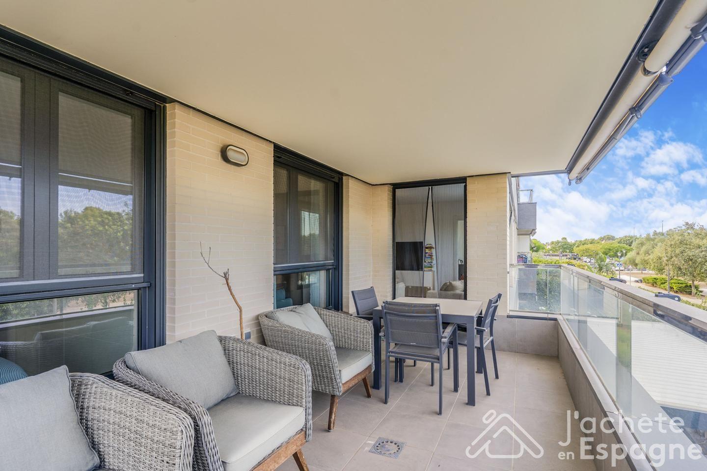 Flat for Sale in Rocafort
