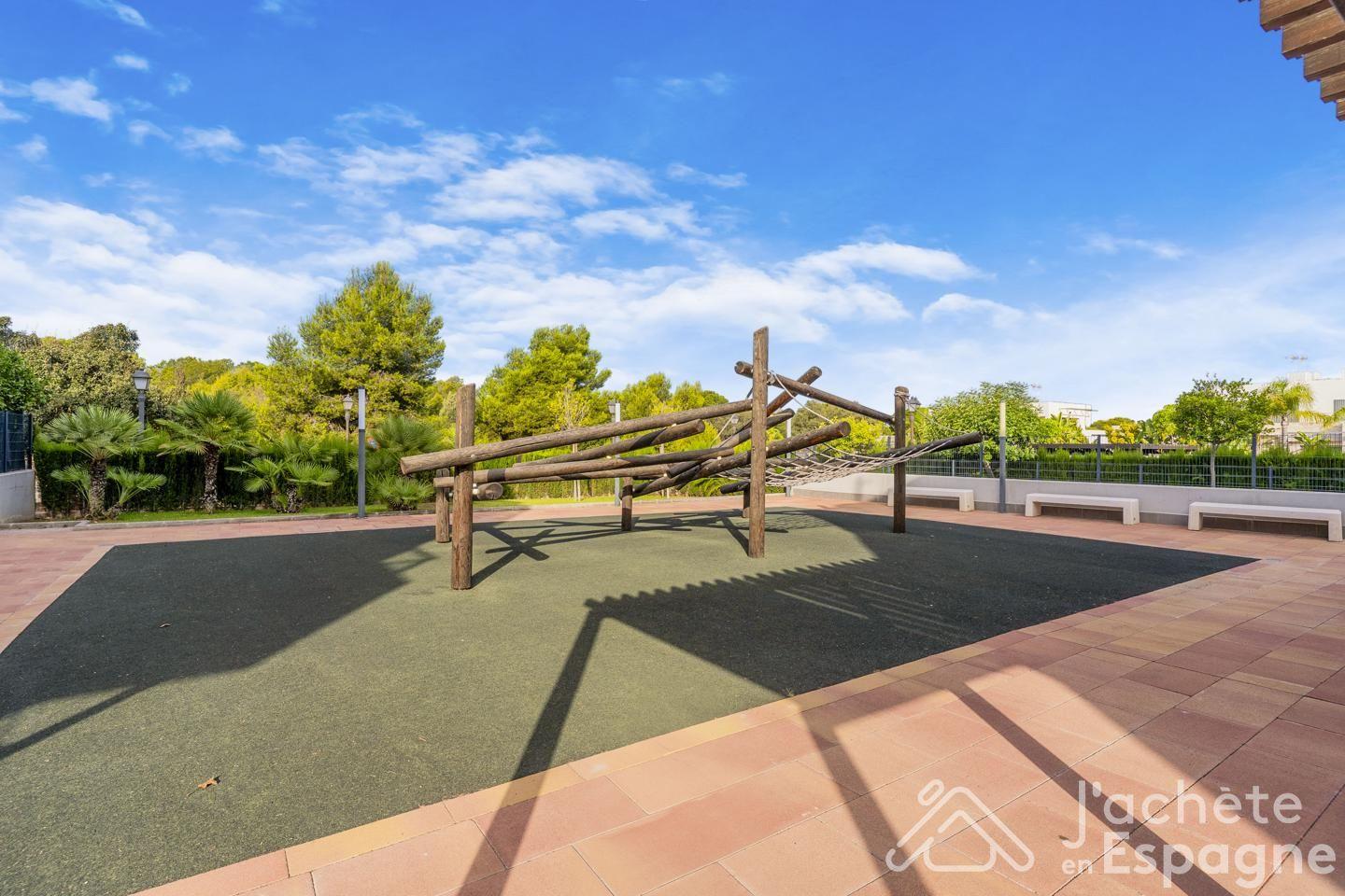 Flat for Sale in Rocafort