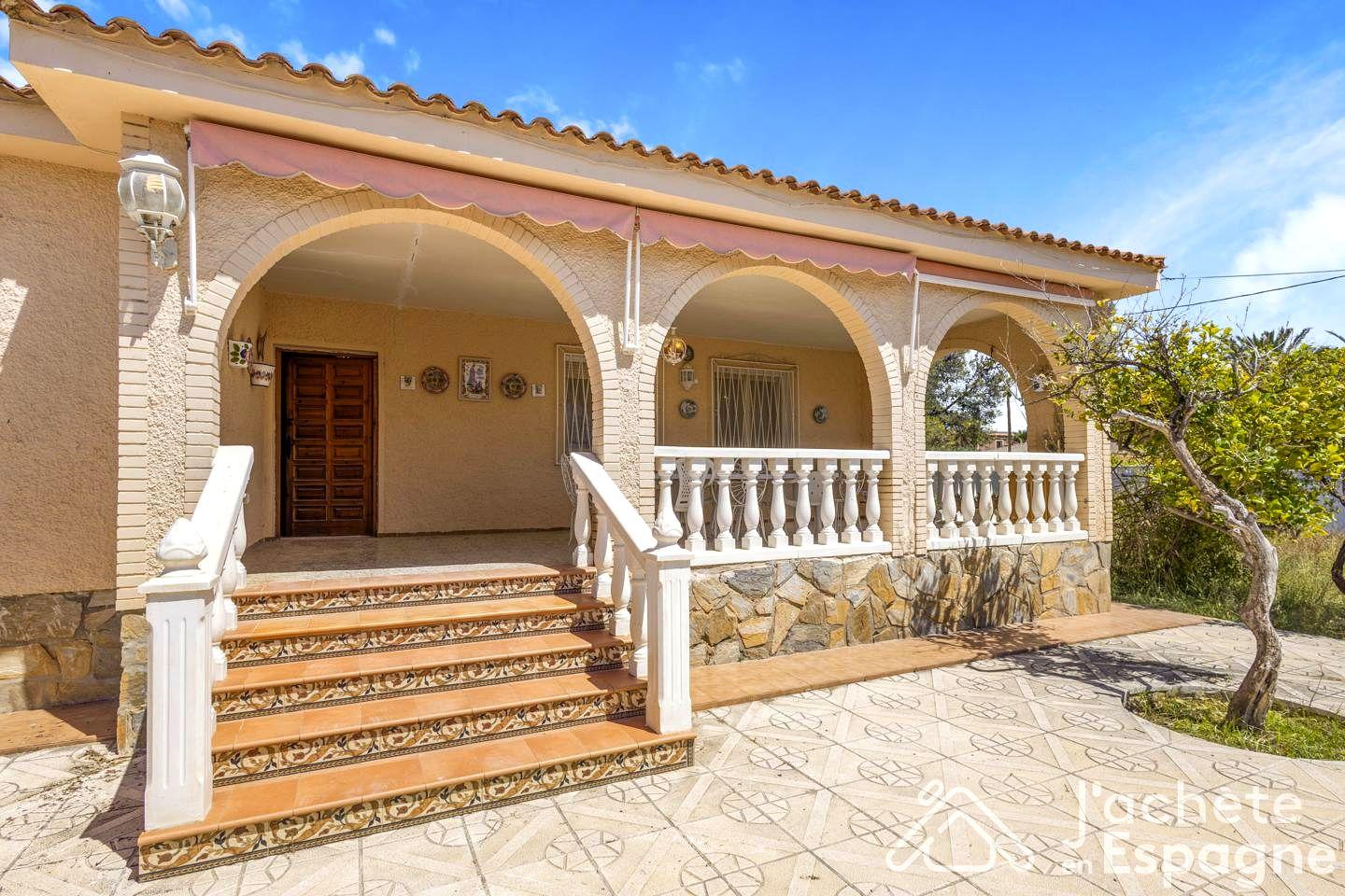 Villa en Venta en Mutxamel