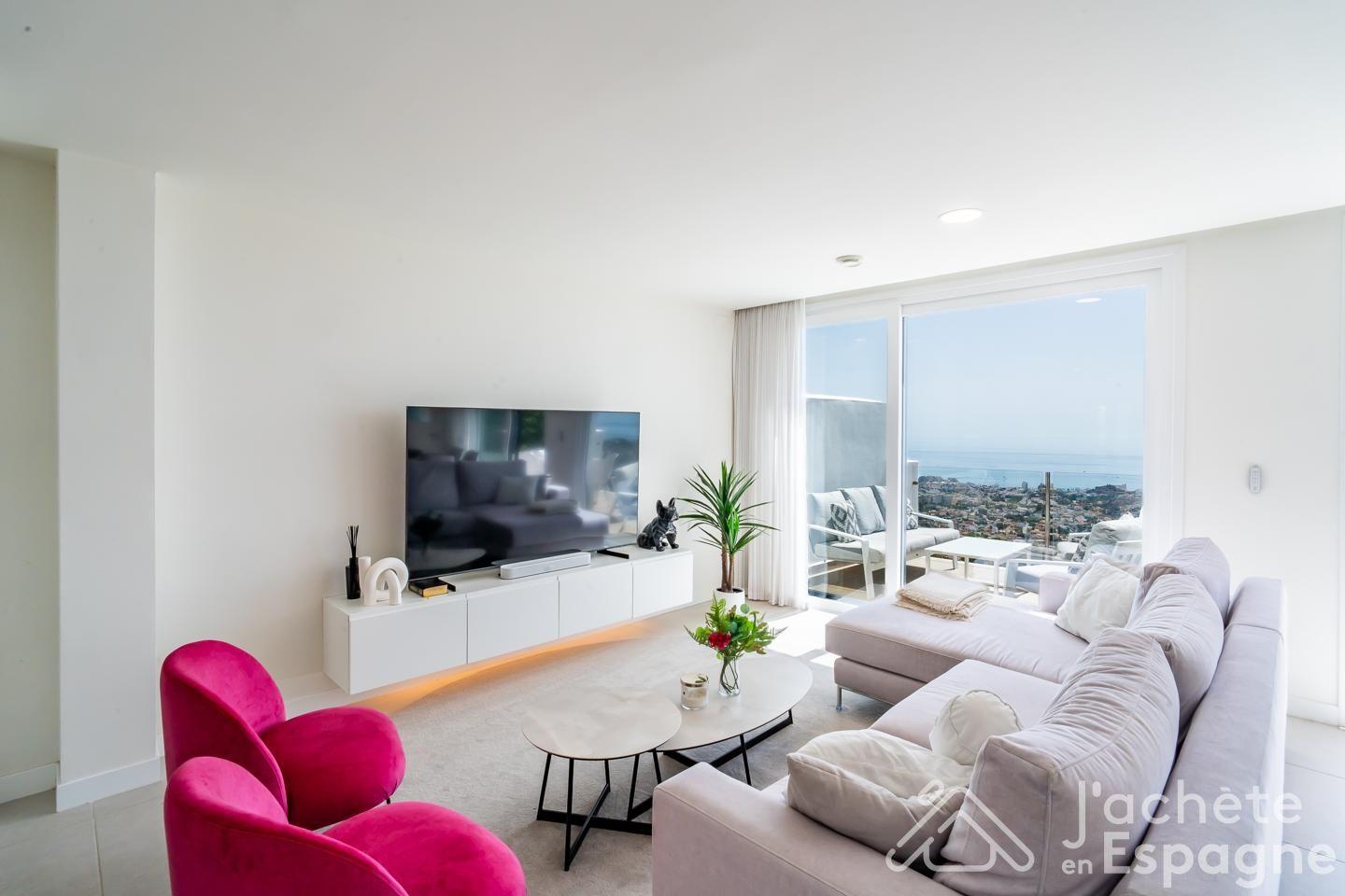 Duplex for Sale in Benalmádena