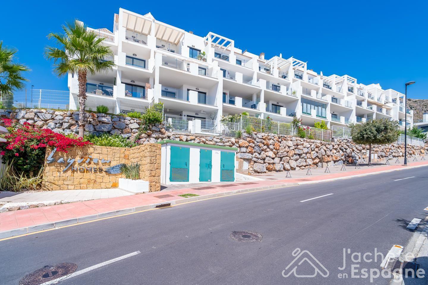 Duplex for Sale in Benalmádena