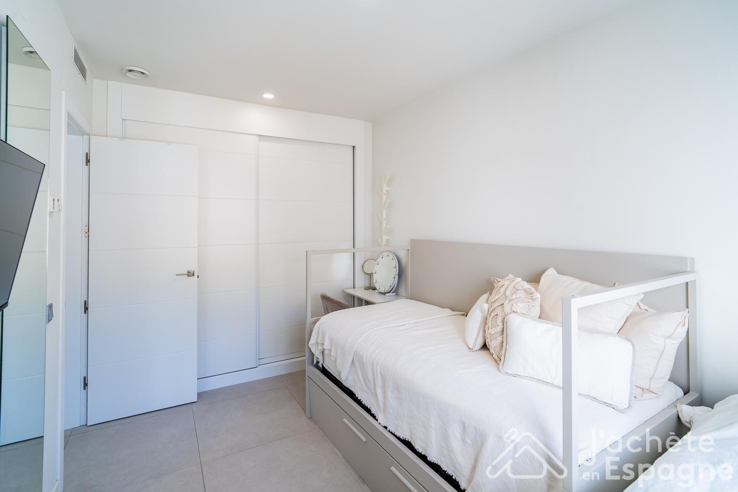 Duplex for Sale in Benalmádena