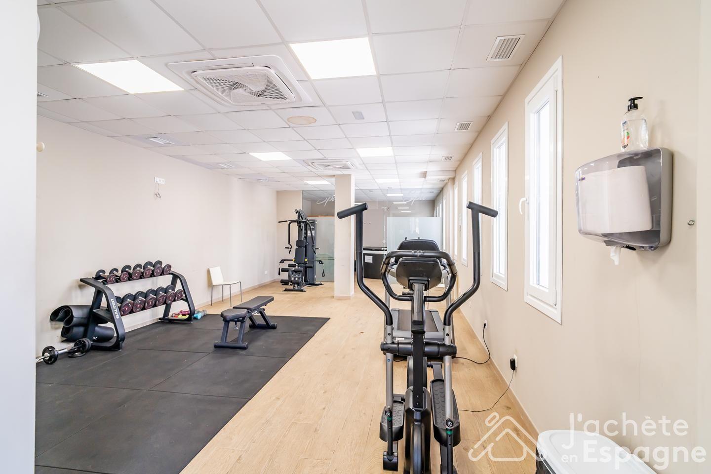 Duplex for Sale in Benalmádena