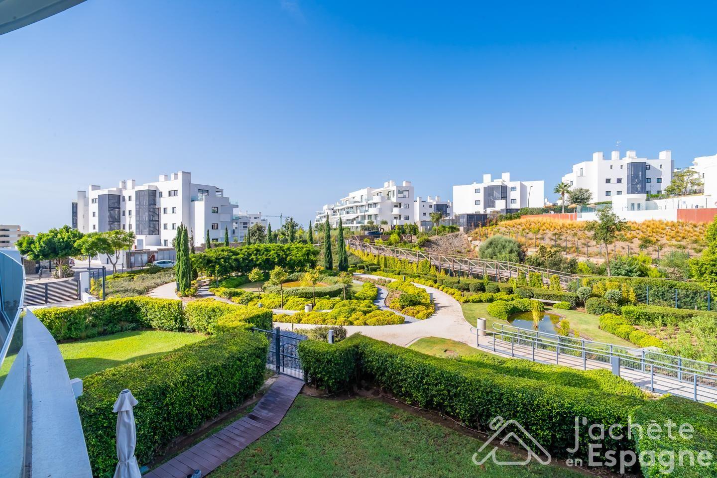 Flat for Sale in Fuengirola