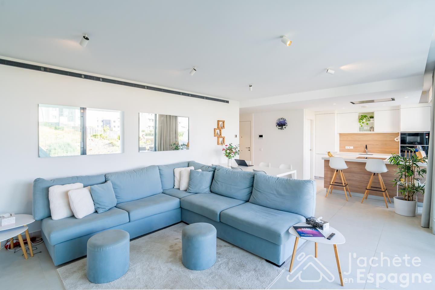 Flat for Sale in Fuengirola