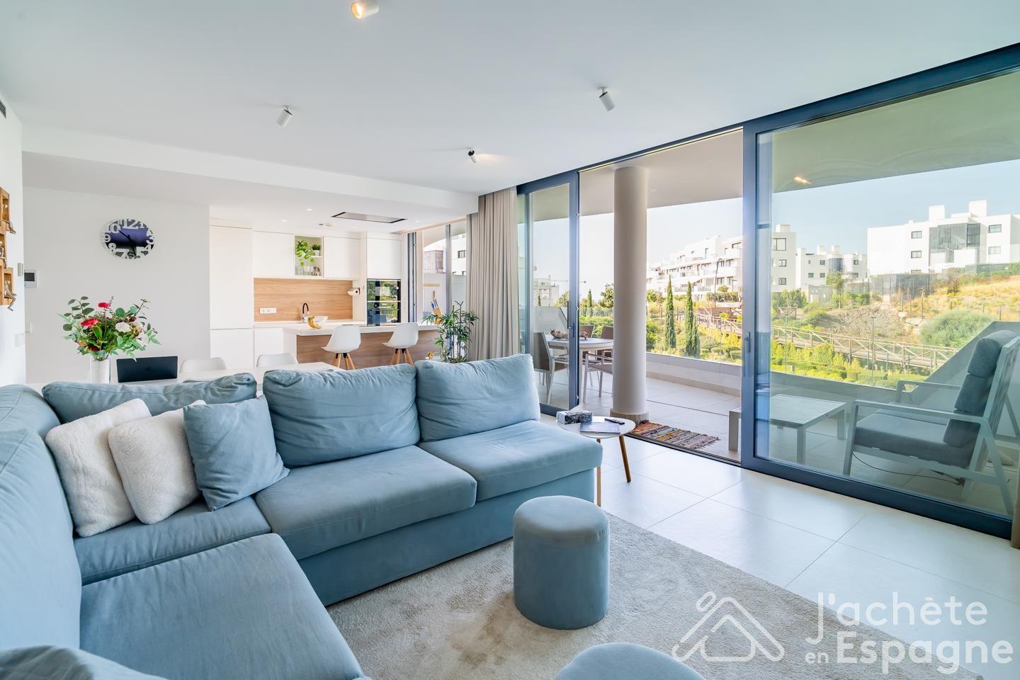 Flat for Sale in Fuengirola