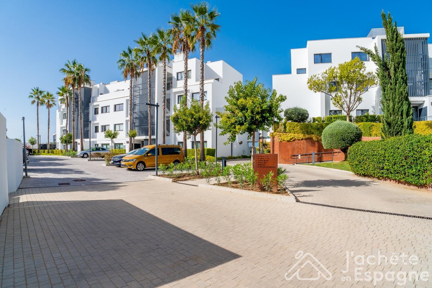 Flat for Sale in Fuengirola