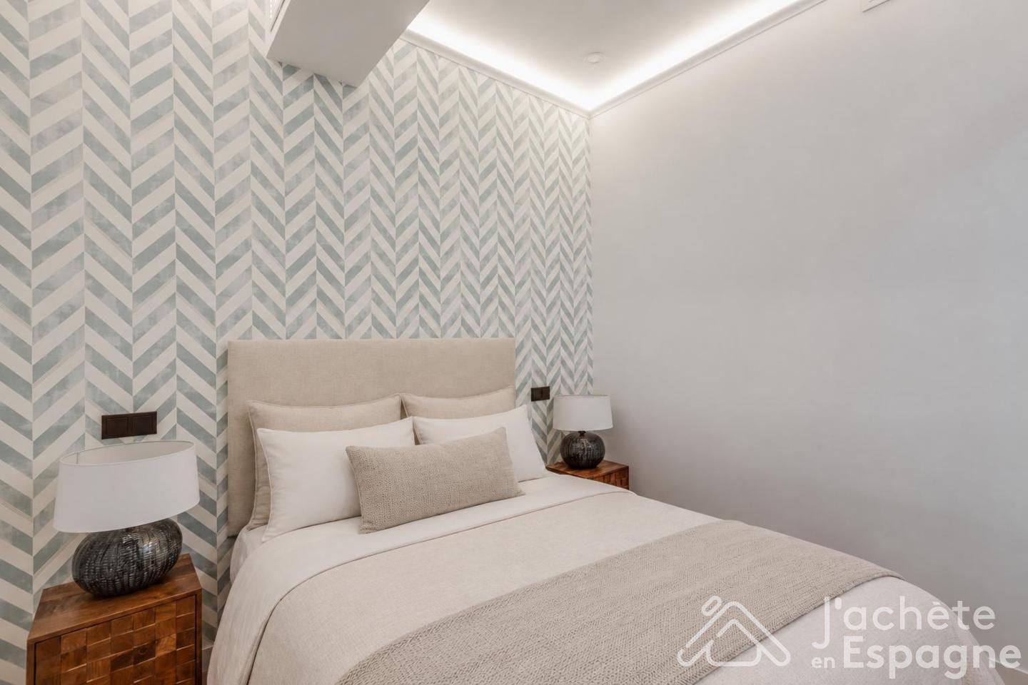 Flat for Sale in Madrid