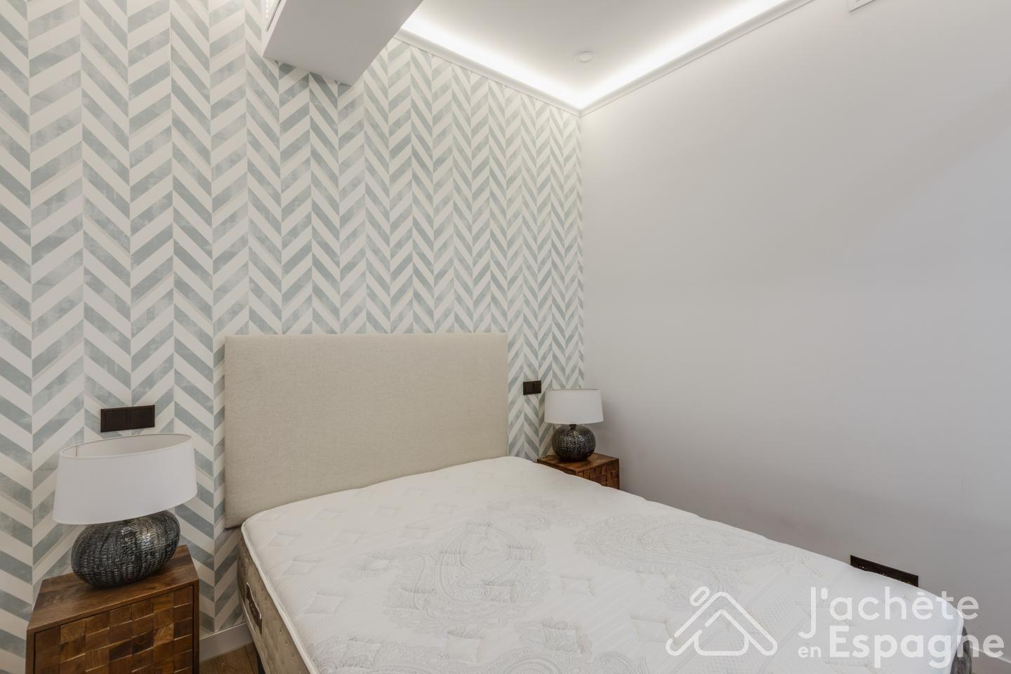 Flat for Sale in Madrid
