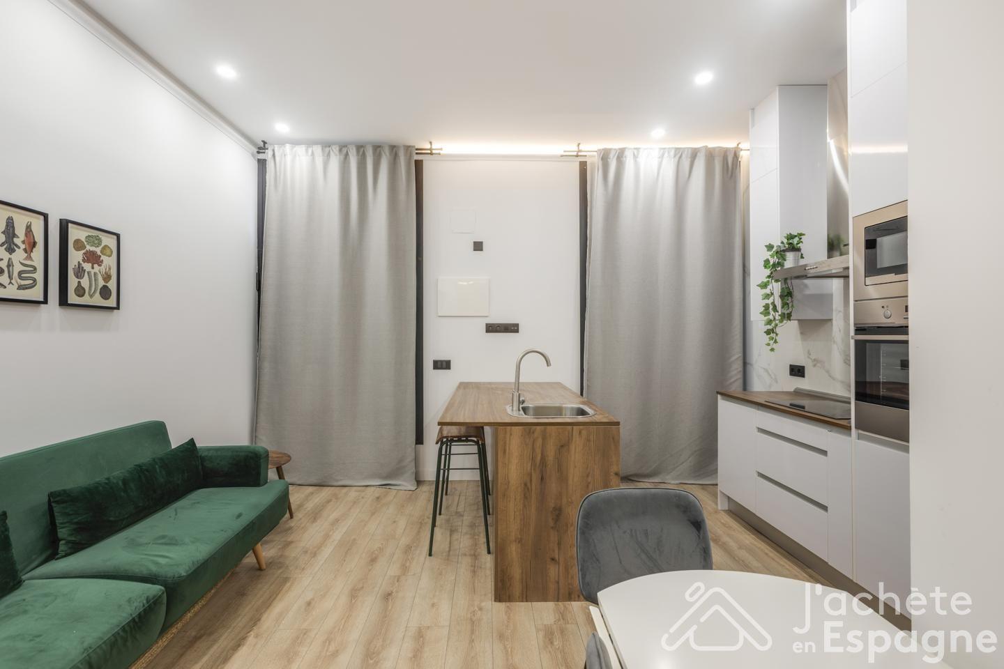 Flat for Sale in Madrid