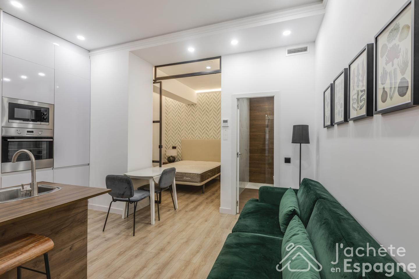 Flat for Sale in Madrid