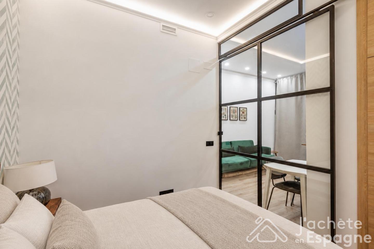 Flat for Sale in Madrid