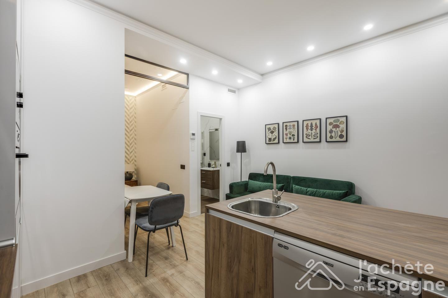 Flat for Sale in Madrid