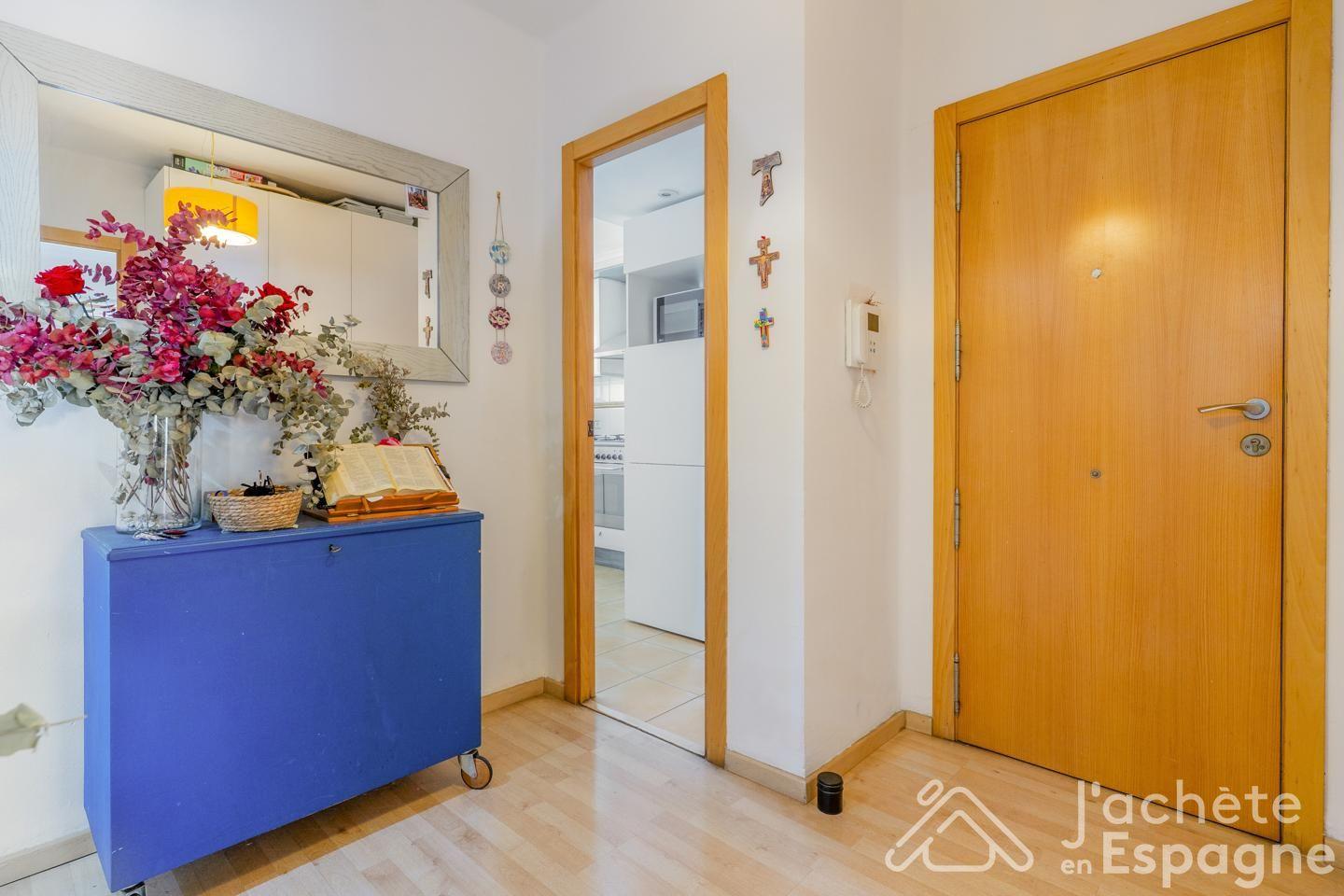 Flat for Sale in Valencia
