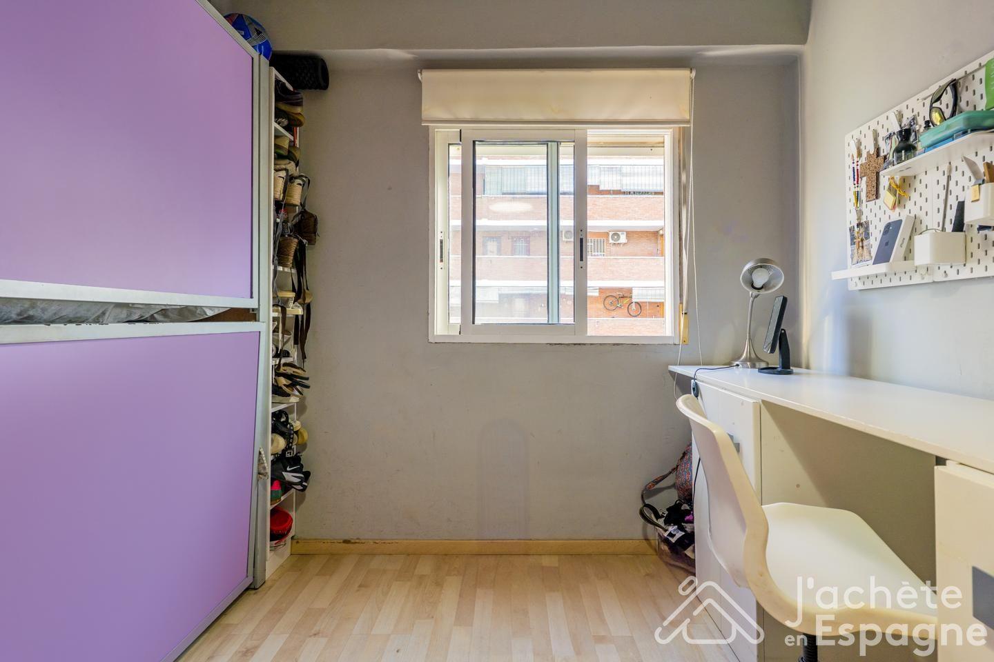 Flat for Sale in Valencia