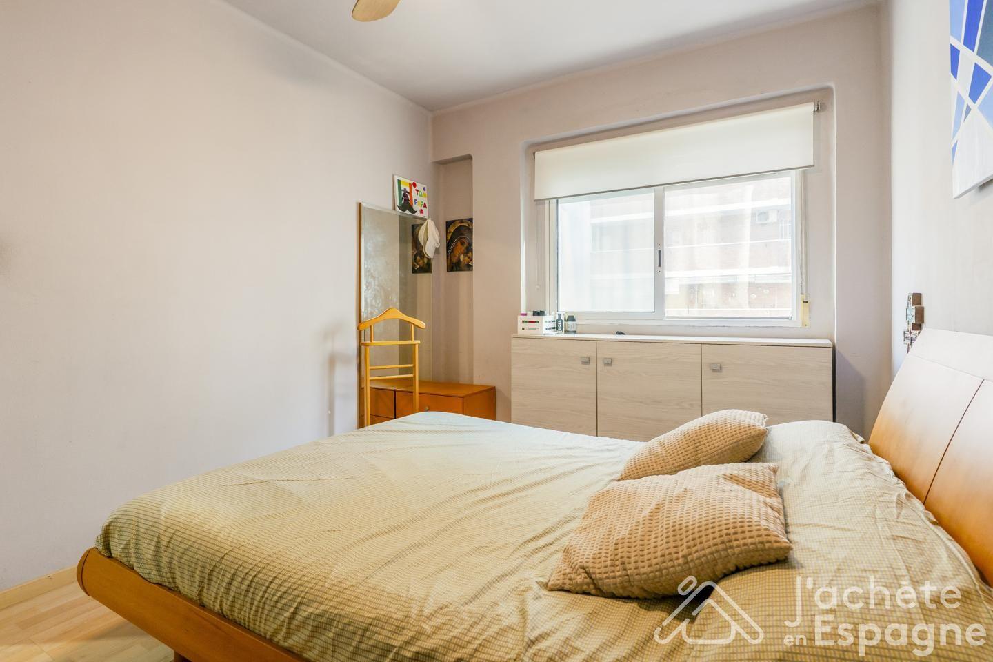 Flat for Sale in Valencia