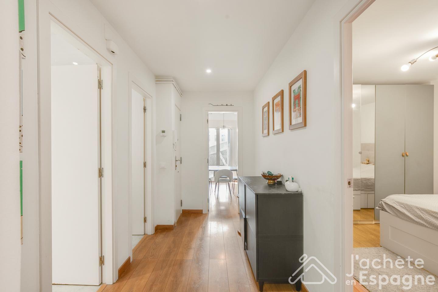 Flat for Sale in Barcelona