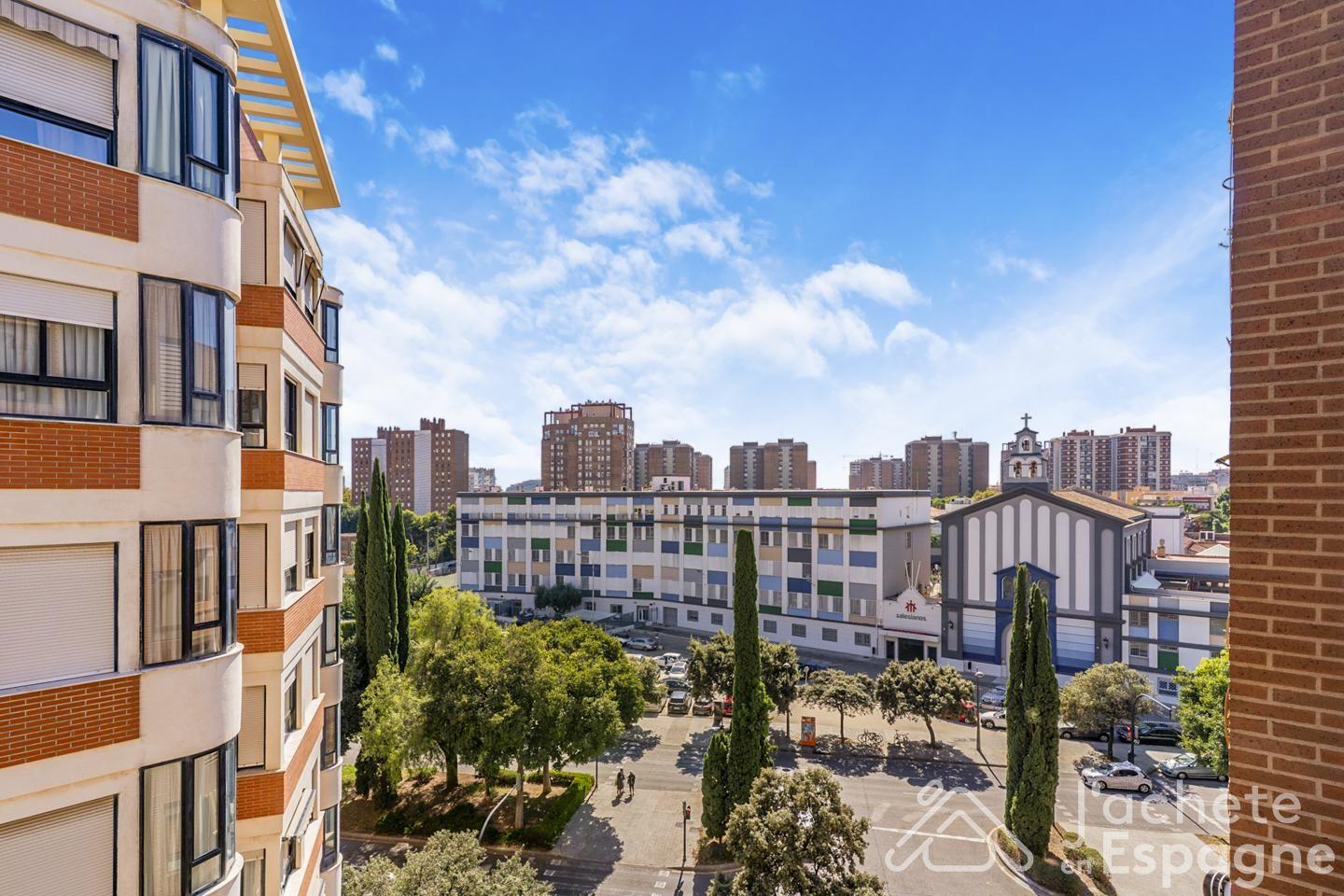 Flat for Sale in Valencia