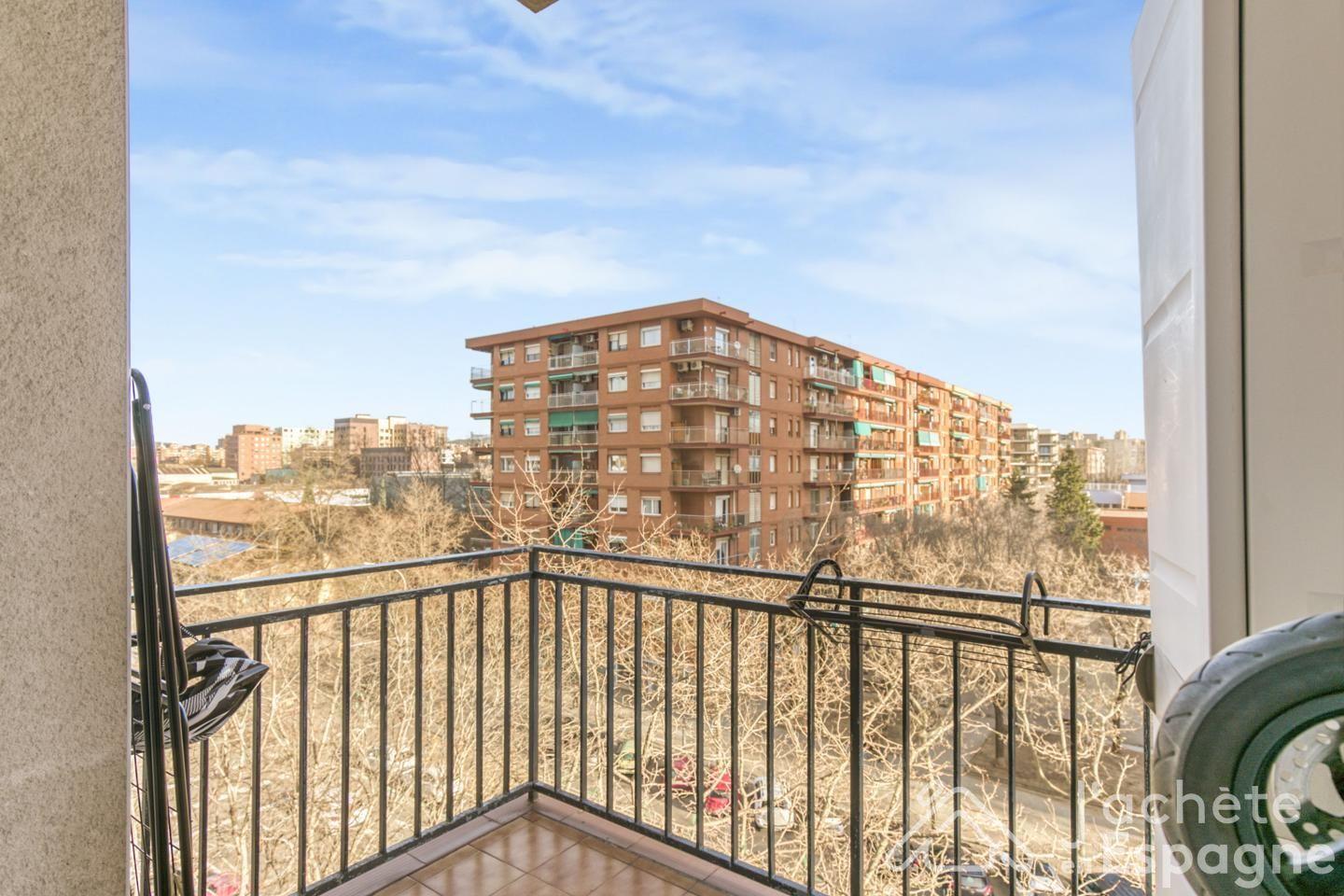 Flat for Sale in Barcelona