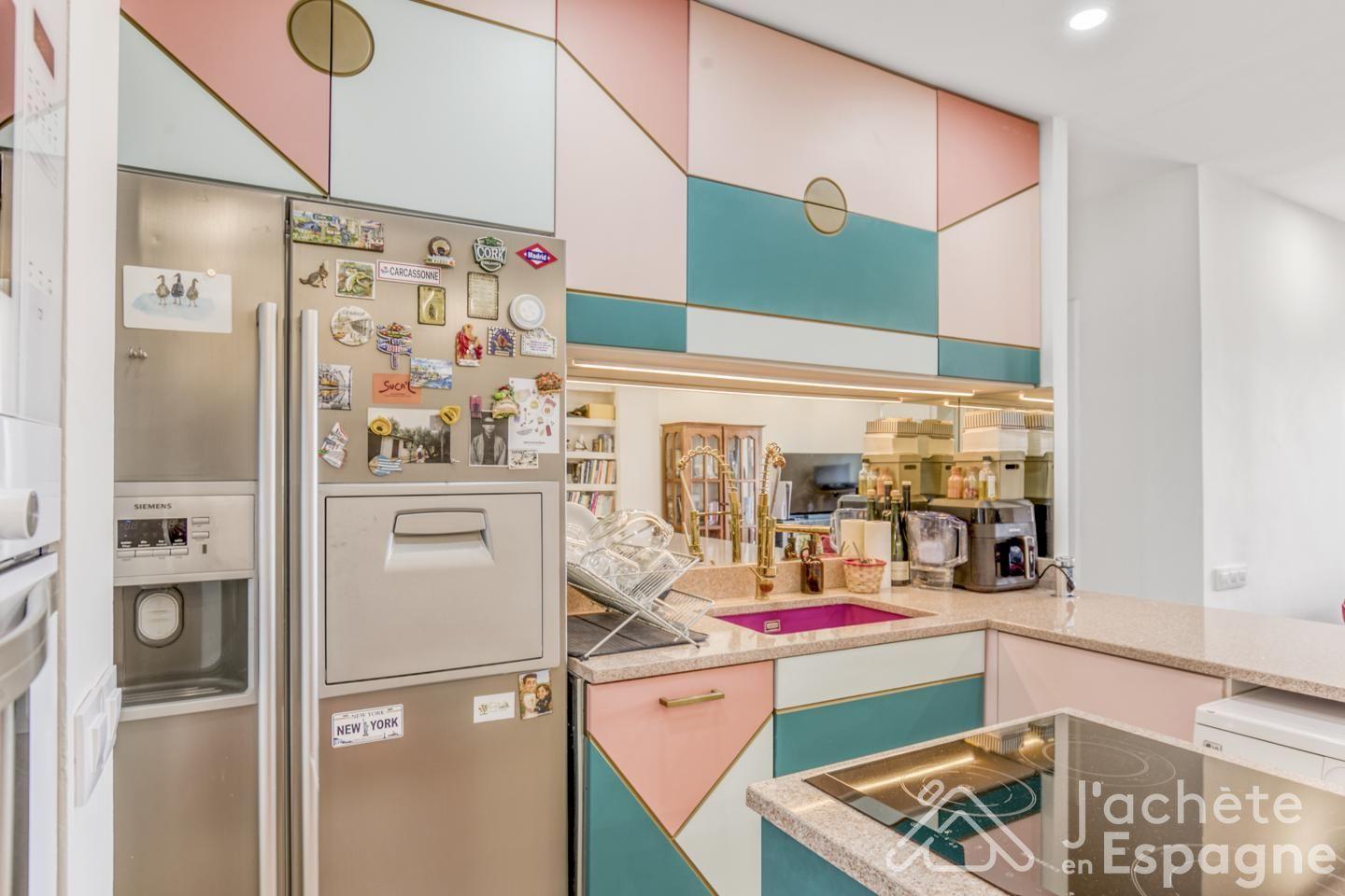 Flat for Sale in Barcelona