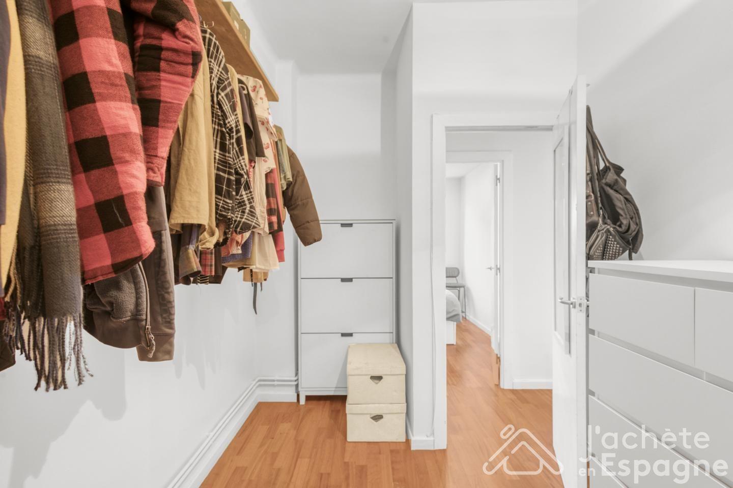 Flat for Sale in Barcelona