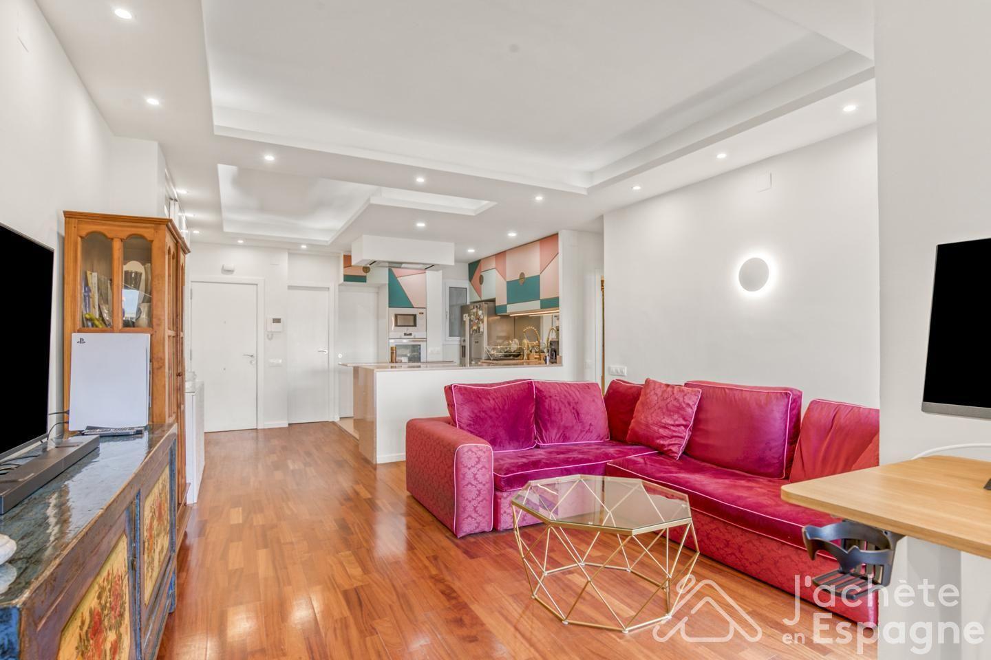 Flat for Sale in Barcelona